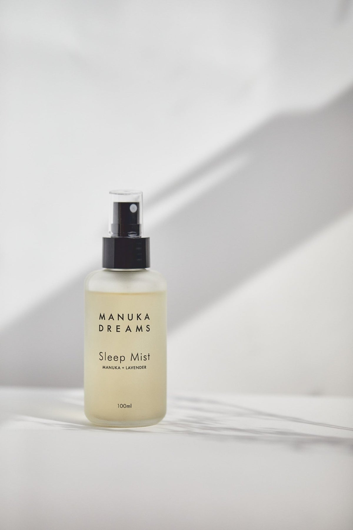 How to fall asleep faster and sleep better? Why a Lavender and Manuka Sleep Mist helps. - Manuka Dreams