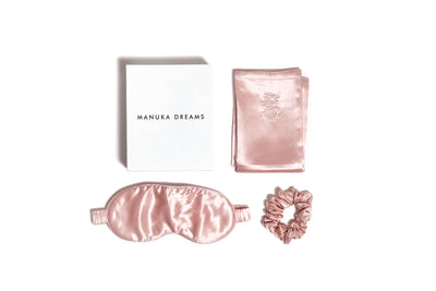 SILKY DREAMS - Matching Pure Silk Pillowcase, Pure Silk Eye Mask & Pure Silk Scrunchie Gift Box
