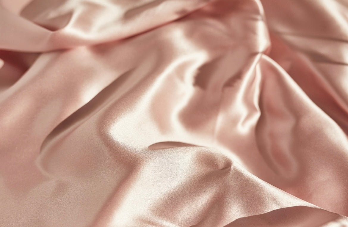 Silk Pillowcase. Best pillowcase for healthy hair and skin.