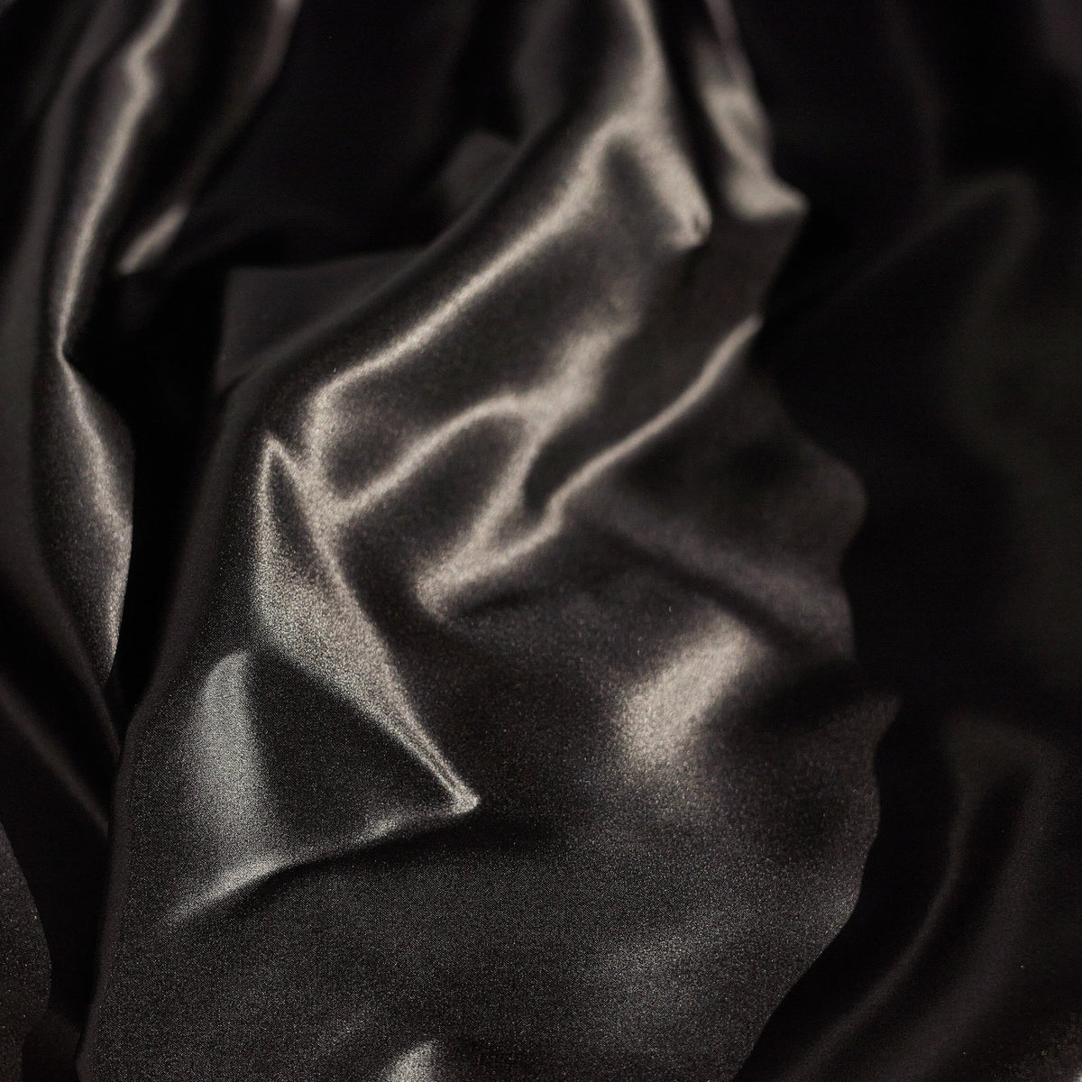 INDIVIDUAL SILK PILLOWCASE - Midnight Black - Manuka Dreams