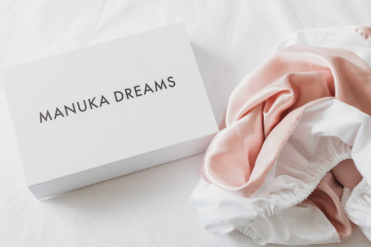 PURE SILK FITTED BABY SHEET - Bassinet Size - Manuka Dreams