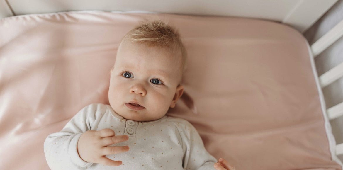PURE SILK FITTED BABY SHEET - Cot Size - Manuka Dreams