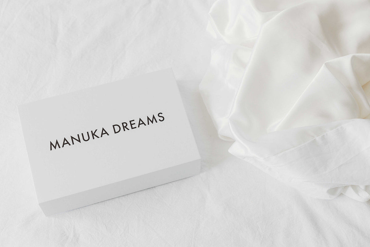 PURE SILK FITTED BABY SHEET - Cot Size - Manuka Dreams