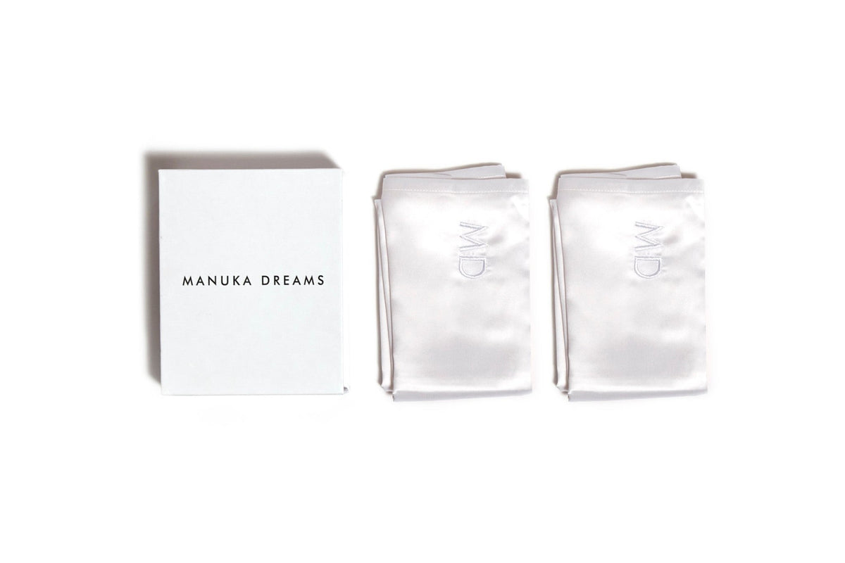 TWIN DREAMS - Set of two Pure Silk Pillowcases - Manuka Dreams